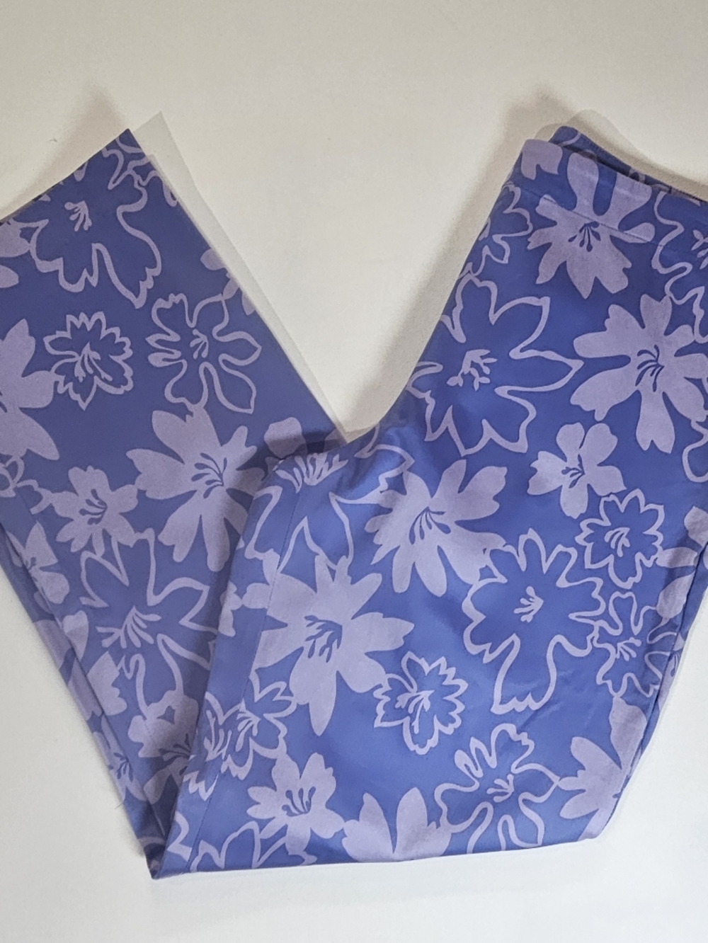 Ann Taylor Loft‎ Stretch Ankle Pants Womens 4 Purple Lavender Floral Cottagecore